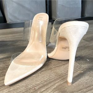 REPOSH - but only tried on , I’ll break my neck !